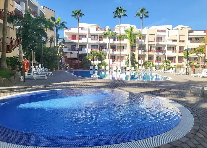 Oasis Mar By Helloapartments * פאלם-מאר